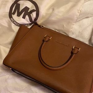 Michael Kors Selma Medium Satchel Purse- Luggage